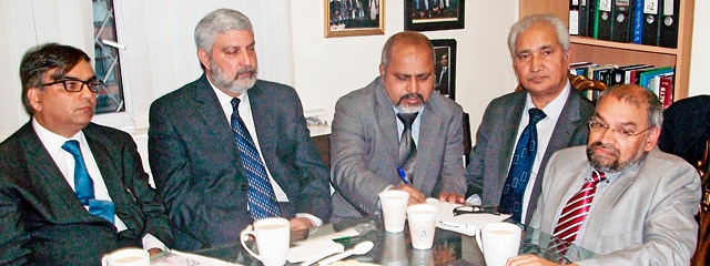 Amjad Malik, Malik Nadeem Kamran, Liaqat Ali, Ghulam Rasul Shahzad OBE JP and Councillor Sultan Ali  