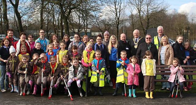 Rainbows, Brownies, Guides clean up Queen’s Park 