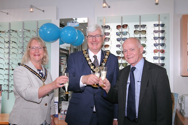 Paul Cheetham with the Mayor and Mayoress, Ian and Christine Duckworth