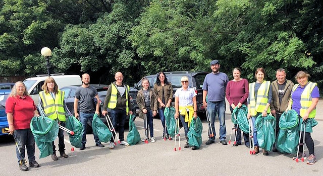 Middleton in Bloom and residents clear litter on Durnford Street
