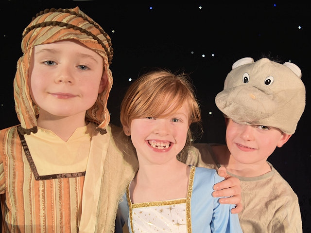 St. James CofE Primary School KS1 and Reception performance of 'A King is Born' 