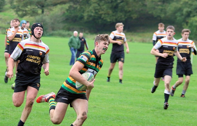 Try scorer George Roberts, Littleborough Rugby Union Colts