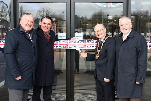 Mayor Billy Sheerin cuts the ribbon alongside council leader Allen Brett and the Trade Centre UK's founder, Mark Bailey, and CEO Andrew Coulthurst