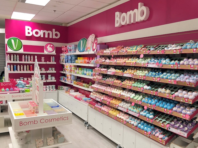 Fizz Bomb's new shop in the Wheatsheaf Shopping Centre