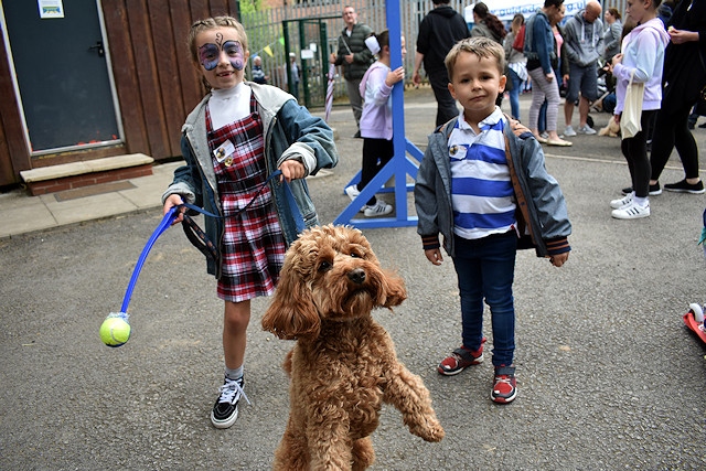 Madeleine Street and her pet dog, Luna, finish as runners-up in the dog show