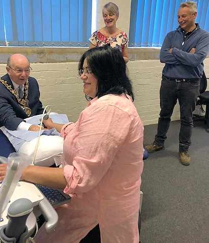 Mayor Billy Sheerin is given an ultrasound at Medical Scans Limited