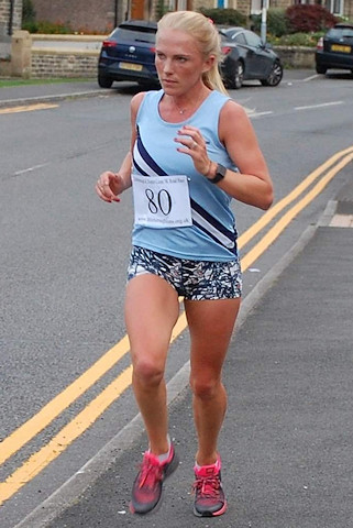 Rossendale Harriers’ Emma Richardson was the first Senior Female to finish in a time of 20:49