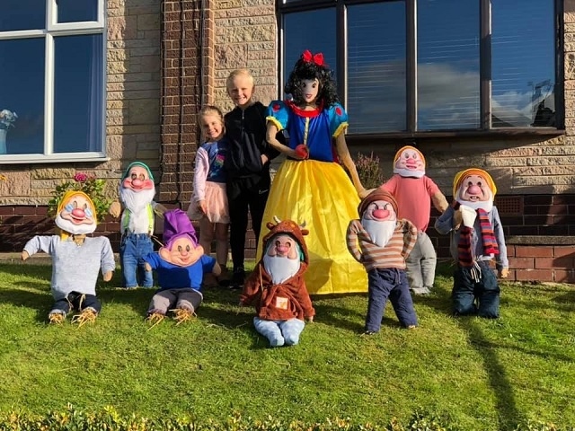 Littleborough and Wardle Scarecrow Festivals are running this weekend - follow maps to spot scarecrows around the villages