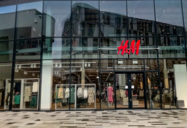 H&M store at Rochdale Riverside