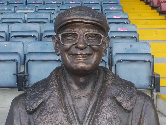 The statue of Dale 'superfan' David Clough