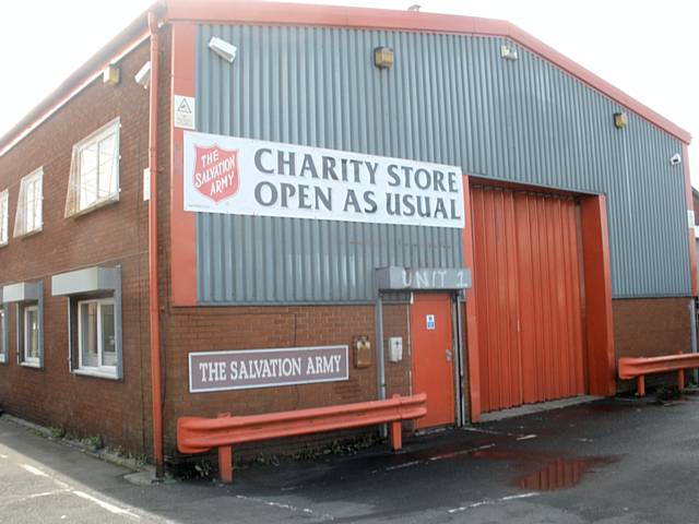 charity to pick up furniture