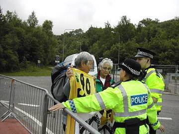 Mai Chatham & Rae Street shortly before their arrest