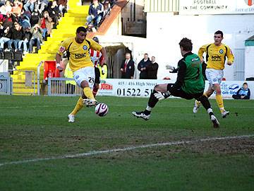 Rene Howe fires past Alan Marriott for Dale's equaliser