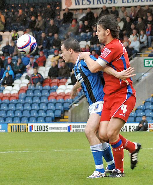 Dagnall holds off Blackburn.