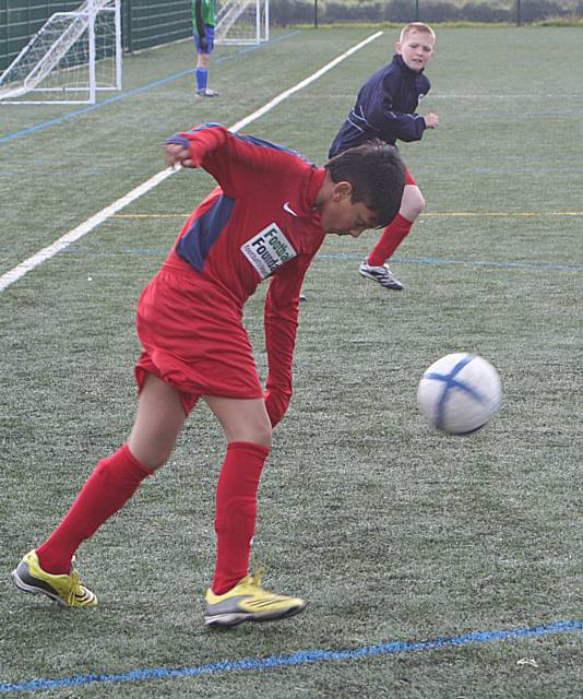 Primary school children in action, using the astroturf for the first time.