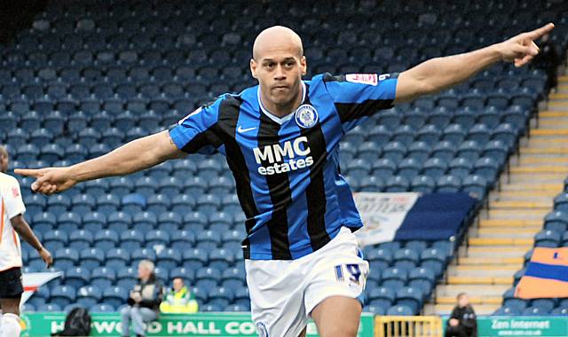 Lee Thorpe celebrates his second minute opener.