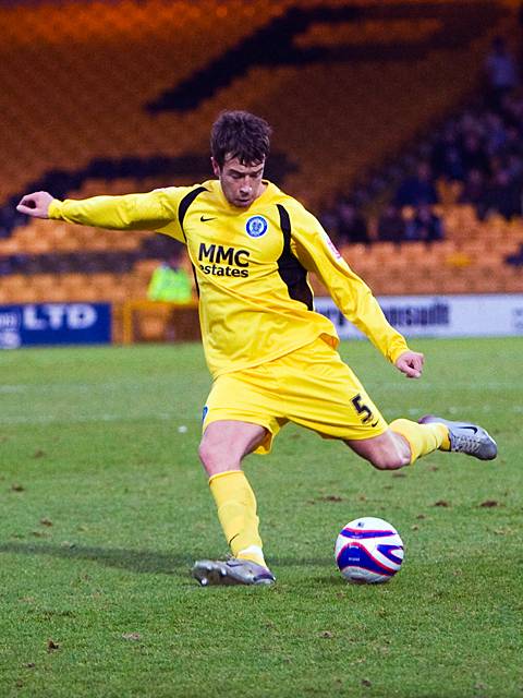 Clark Keltie looks to spread the play - Port Vale v Rochdale 28-12-08