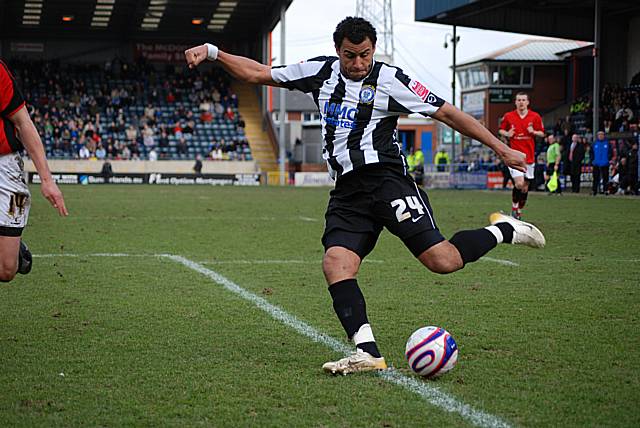 Rochdale v Accrington