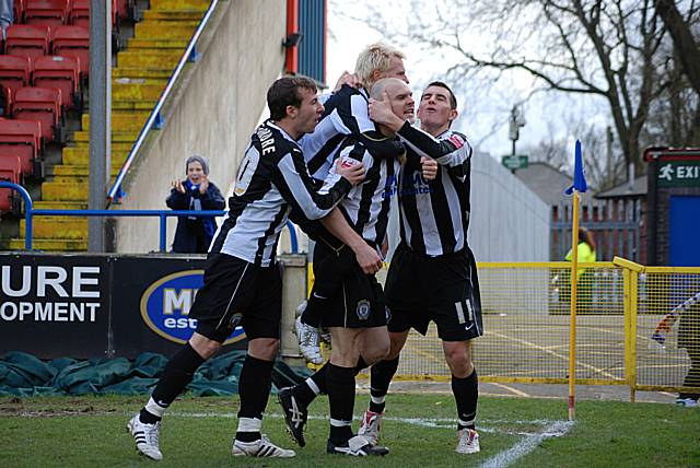 Rochdale v Accrington