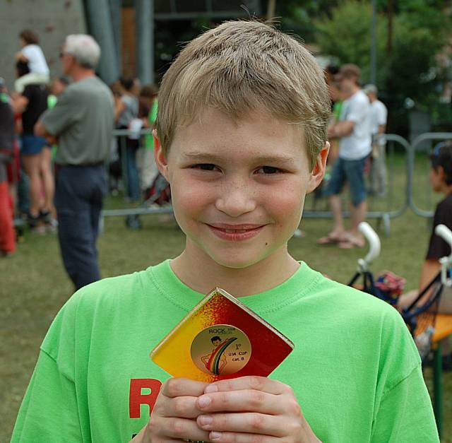 Randy Roby shows off his winners medal at the Arco event in Italy