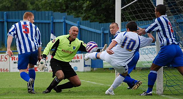 Le Fondre scores Dale's opener