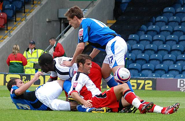 A pile on in the Barnet box!