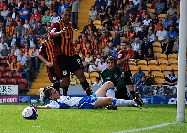 Shaw came within inches of putting Adam Rundle's low cross into the empty net