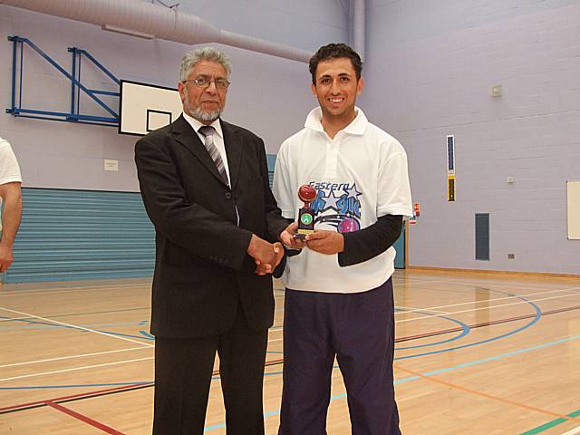 Cllr Shairf presents Mohammed Shakir with the SFA  player of the tournament award