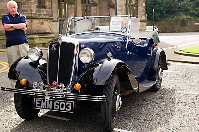 Vintage cars took part in the Peace Parade.