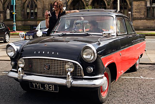 Vintage cars took part in the Peace Parade.