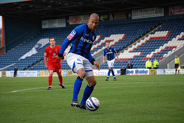 Joe Thompson finds space in the Accrington box.