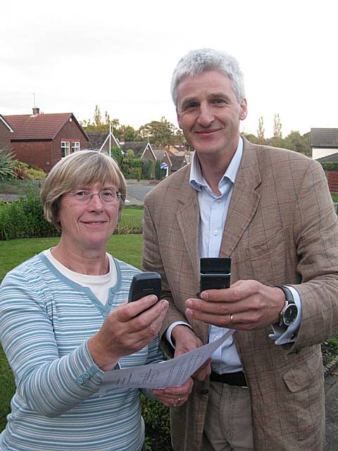 Resident Gill Holt texts her vote on the proposals for Half Acre Lane to Councillor William Hobhouse.