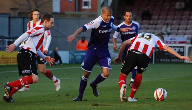 Joe Thompson challenges Nathan Baker.