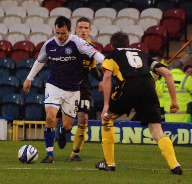 Dagnall takes on Morgan.