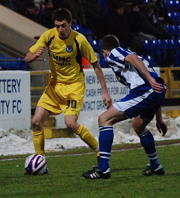 Buckley heads down the wing.