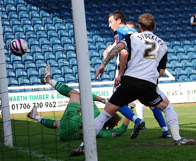 Buckley finishes Dagnall's cross to give Dale the lead.