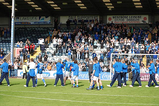 The players do a lap of honour to thank the fans for their support this season.