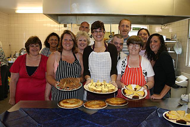 Petrus’s Eat Clever award winners, volunteers and support workers show off their new culinary skills.