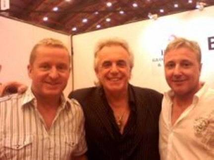 Rochdale bar owners Mark Foxley and Martyn Turner with Peter Stringfellow at the Bar Show.