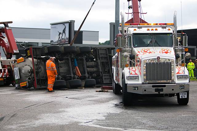 United Utilities tanker overturned at Sandbrook Park