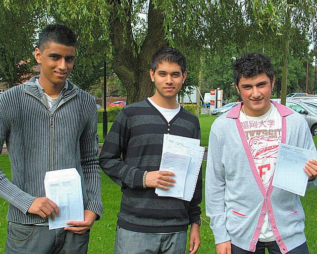 Ali Anwar 13 A-C (4A, 5B, 4C) with Laraeb Asghar 15 A*-C (3A*, 1A, 10B, 1C) and Moin Ahmed 14 A*-C ( 1A*, 11A, 2B). Laraeb joined the school in Yr 9 from Germany and spoke very little English but he gained A* in English and A* English Lit.