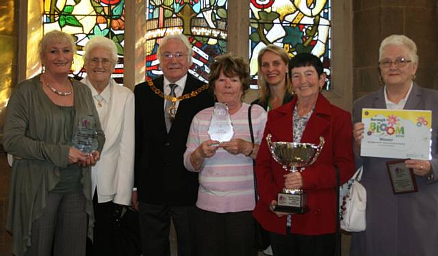 A selection of various winners strike a pose with Deputy Mayor Councillor Alan Godson and Councillor Wera Hobhouse

