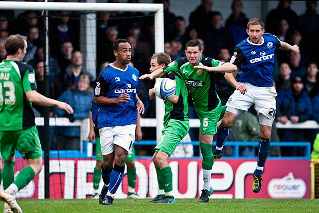 Rochdale 3-2 Dagenham and Redbridge<br />
Dagenham clear a late Dale chance 