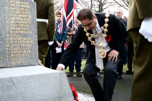 Remembrance Sunday service at the Wardle Cenotaph - Sunday 14 November 2010