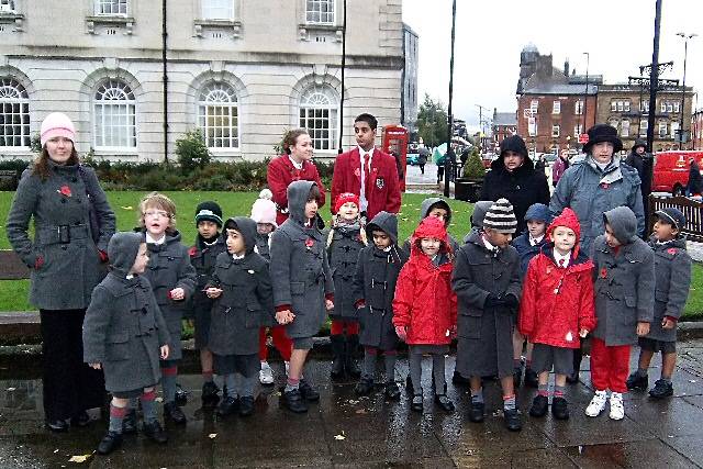 Year 1 and 2 children attended the Remembrance Day Ceremony at 11am on the 11 November at the Cenotaph