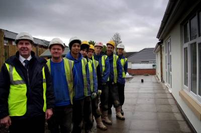 L-R Steve Hughes (Rochdale Boroughwide Housing), Dave Parker (NEAT Supervisor, Groundwork Oldham & Rochdale), Tom McConkie, Kayne Welsh, Kyle Marriot, Ashley Reynolds, Jonathon Horridge (all NEAT team members) and Adam Holt (Contracts Manager, Groundwork Oldham & Rochdale)
