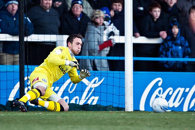 Rochdale 1 - 1 Oldham<br />Josh Lillis saves