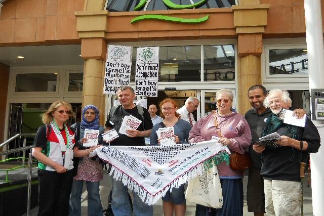 PSC supporters campaigning in Rochdale in September 2010