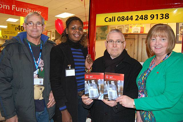 NHS Heywood, Middleton and Rochdale and volunteers raise awareness of salt 