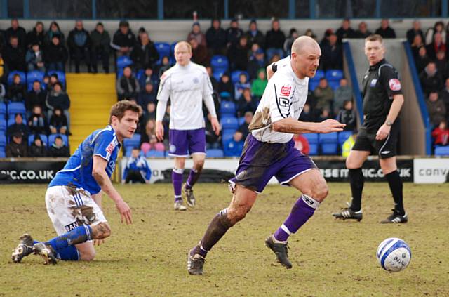 Gary Jones breaks clear of a tackle.